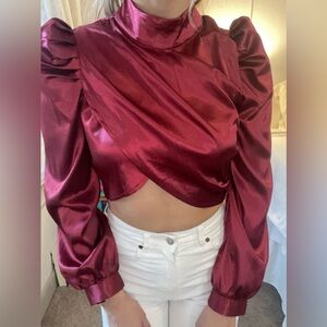 Maroon puff shoulder cropped blouse